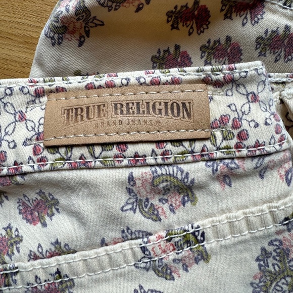 True Religion Victoria Skinny Bohemian Floral Print Jeans Size 26 - Picture 4 of 5